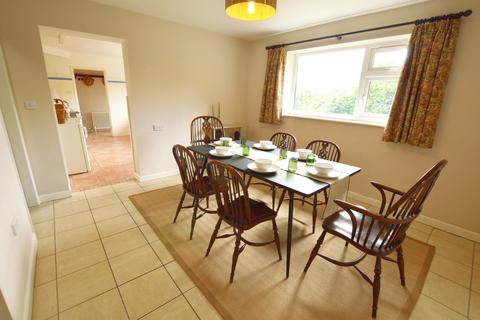 West Lodge Barkwith Road, South Willingham, Market Rasen, LN8 6NN