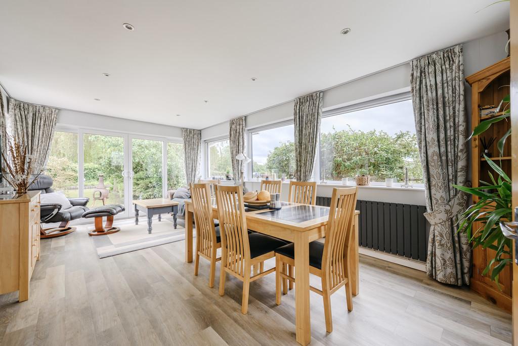 Garden Room/Dining Room