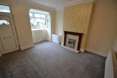 2 bedroom end of terrace house for sale, White Apron Street, South Kirkby