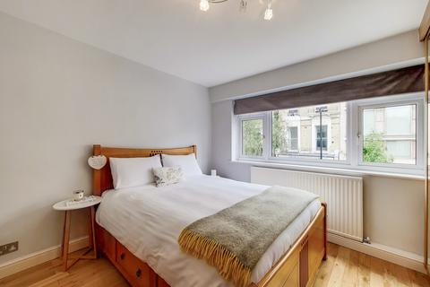 2 bedroom apartment for sale, Garway Road, London