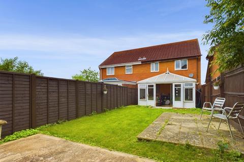 3 bedroom semi-detached house for sale, Thornhill Drive, Swindon SN25