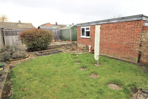 6 Fieldfare, Swindon, SN3 5BE