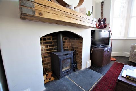 51 Carter Street, Uttoxeter, ST14 8EY