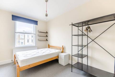 3 bedroom flat to rent, Coldharbour Lane, Brixton, London, SE5