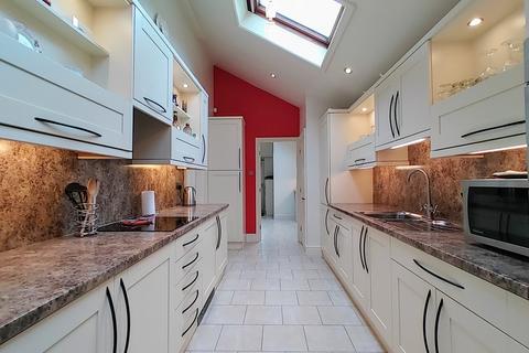Upper Bailey Fold Farm Bailey Fold, Allerton, Bradford, BD15 8AA