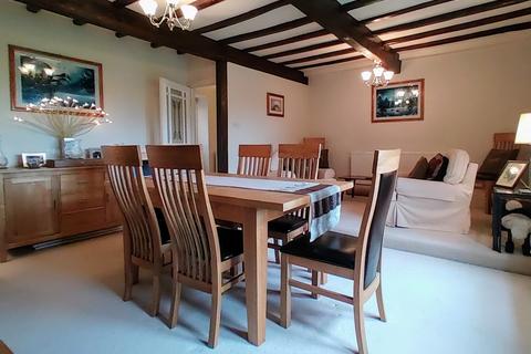 Upper Bailey Fold Farm Bailey Fold, Allerton, Bradford, BD15 8AA