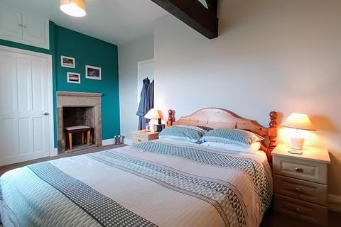 Upper Bailey Fold Farm Bailey Fold, Allerton, Bradford, BD15 8AA