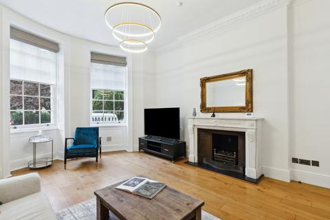 2 bedroom flat to rent, Montagu Square, London