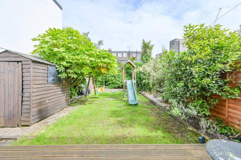 21 Faraday Road, London, W3 6JB