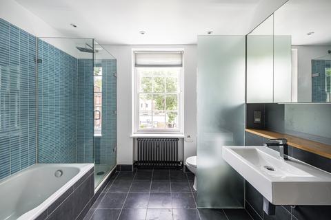 72 Halton Road, London, N1 2AD
