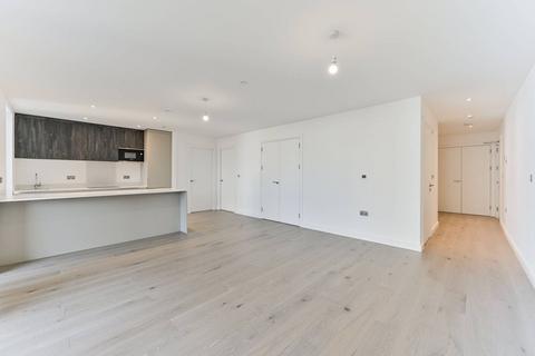 3 bedroom flat to rent, Boulevard Point, Croydon, CR0