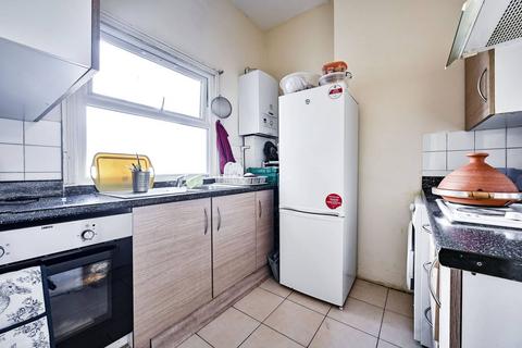 2 bedroom flat for sale, Malvern Road, Maida Hill, London, NW6