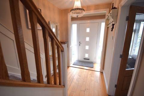 3 Ashburnham Gardens, Sprotbrough, Doncaster, DN5 8BT