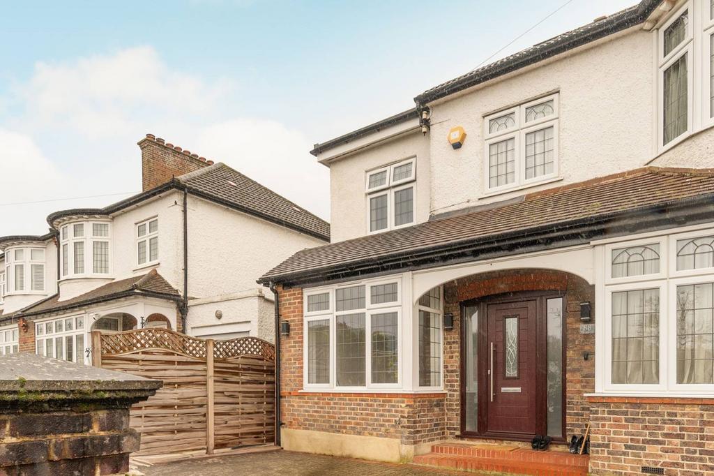 Sandy Lane South, Wallington, SM6 2 bed flat to rent £3,500 pcm (£808 pw)
