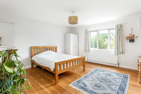 4 bedroom end of terrace house for sale, Overton Road, Micheldever Station, SO21