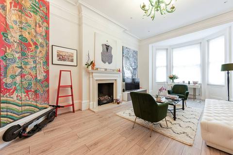 2 bedroom maisonette for sale, Roland Gardens, South Kensington, London, SW7