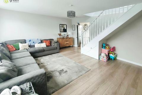 95 Rover Drive, Castle Bromwich, Birmingham, B36 9LB