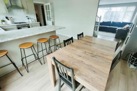 95 Rover Drive, Castle Bromwich, Birmingham, B36 9LB