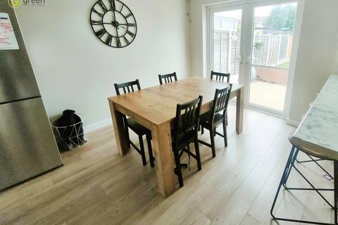 95 Rover Drive, Castle Bromwich, Birmingham, B36 9LB