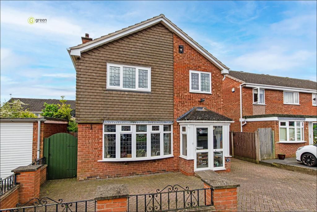 Dovebridge Close, Sutton Coldfield B76 4 bed detached house for sale