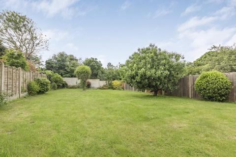 34 Heathview Avenue, Crayford, Dartford, DA1 3QD