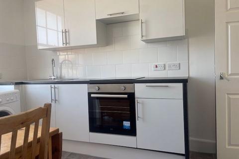 Studio to rent, Cannon Street Road, E1