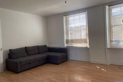 Studio to rent, Cannon Street Road, E1