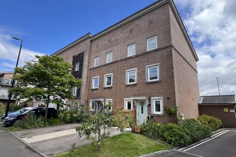 3 bedroom end of terrace house for sale, 59 Burford Gardens, Cardiff, CF11 0AP