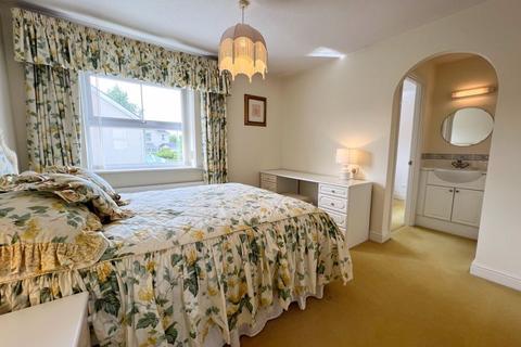 1 Clos Ffawydden, Ystradowen, Cowbridge, CF71 7SE