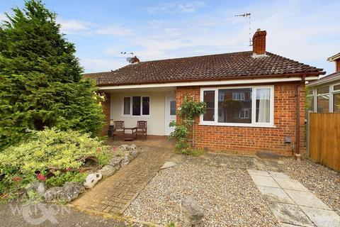 2 bedroom semi-detached bungalow for sale, Nursery Close, Acle, Norwich