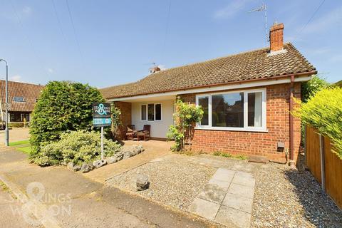 2 bedroom semi-detached bungalow for sale, Nursery Close, Acle, Norwich