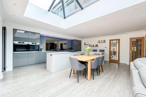 47 Valley Road, Sutton Coldfield, B74 2JF