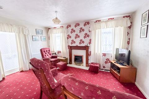 25 Maxholm Road, Sutton Coldfield, B74 3SU