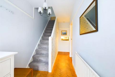 117 Banstead Road, Caterham, CR3 5QL
