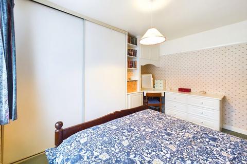 117 Banstead Road, Caterham, CR3 5QL