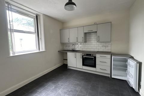1 bedroom flat to rent, Coach Lane, Cleckheaton