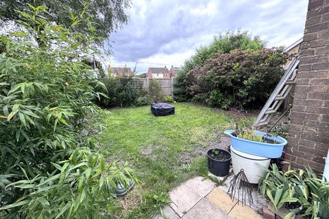 26 Drax Avenue, Wareham, BH20 4DJ
