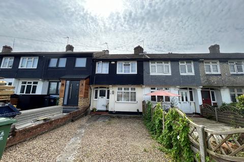 3 bedroom terraced house to rent, Alpine Avenue, Surbiton, KT5