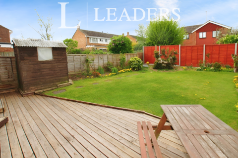 3 bedroom semi-detached house to rent, Rainsford Road, Stansted, CM24