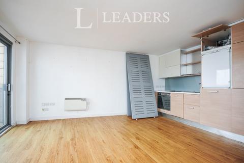 Studio to rent, Colorado Building, SE13