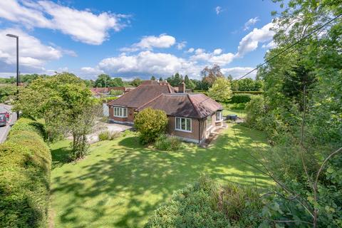 85 Coulsdon Road, Coulsdon, CR5 2LD
