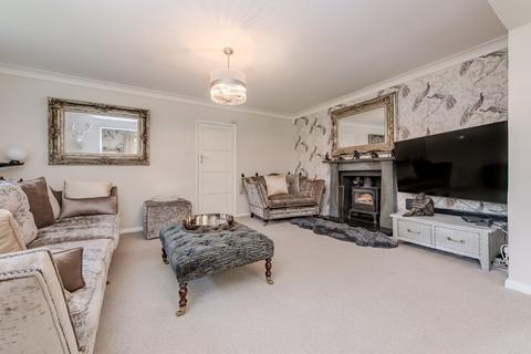 85 Coulsdon Road, Coulsdon, CR5 2LD