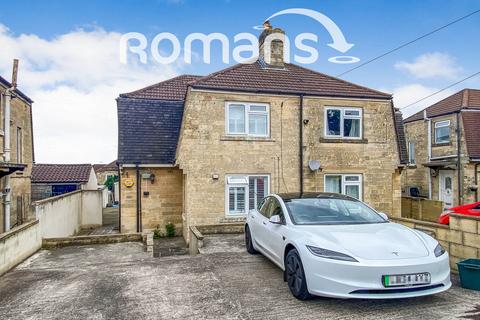 3 bedroom semi-detached house to rent, Haycombe Drive