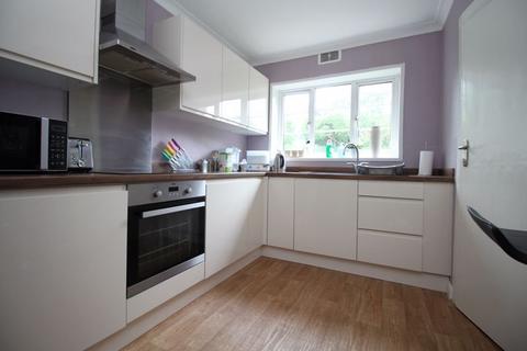 2 bedroom apartment for sale, Silverdale Road, Southampton SO15