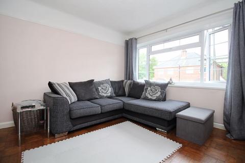 2 bedroom apartment for sale, Silverdale Road, Southampton SO15