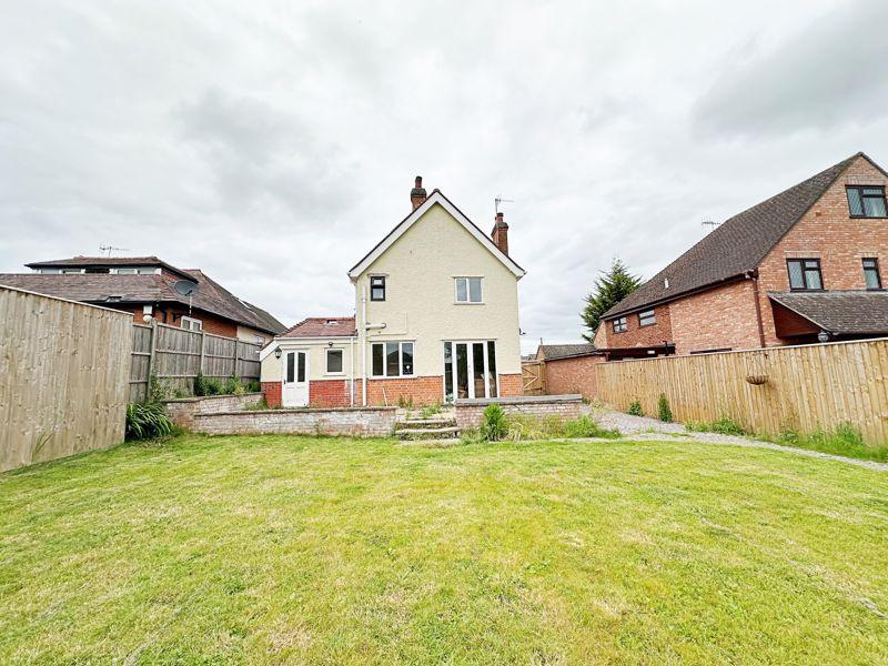 Holloway, Pershore 4 bed detached house for sale £525,000