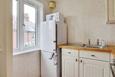 1 bedroom flat for sale, Knotts Lane, Canterbury CT1