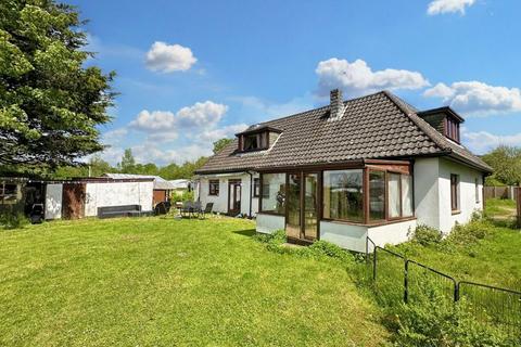 3 bedroom detached house for sale, Hillside Road, Corfe Mullen, BH21