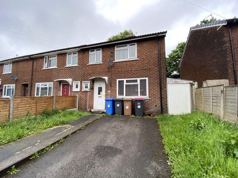 Larkfield Avenue, Manchester M38 3 bed semidetached house for sale £