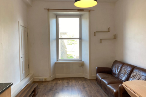 2 bedroom flat to rent, Ardmillan Terrace, Edinburgh, EH11 2JN